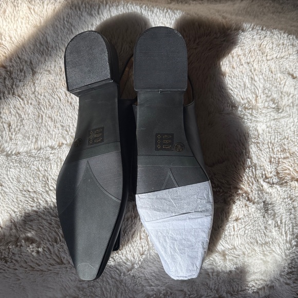 CL - Chinese Laundry - ‘Sweetie’ Flat - 8.5 - Picture 3 of 6